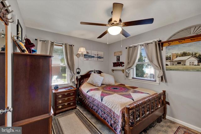 106 E POPLAR ST, Lebanon, PA 17042