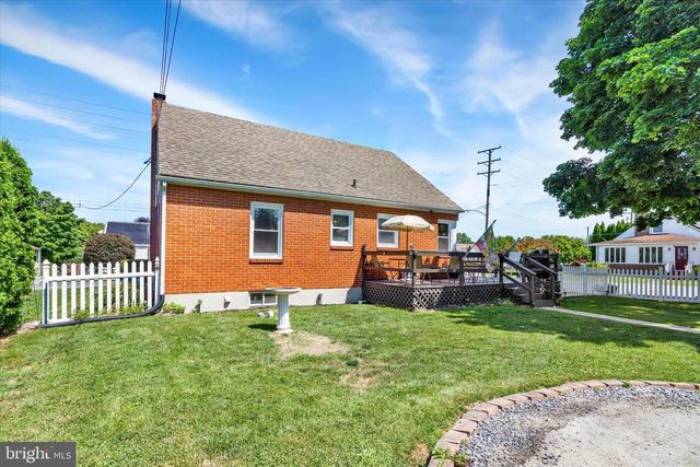 106 E POPLAR ST, Lebanon, PA 17042
