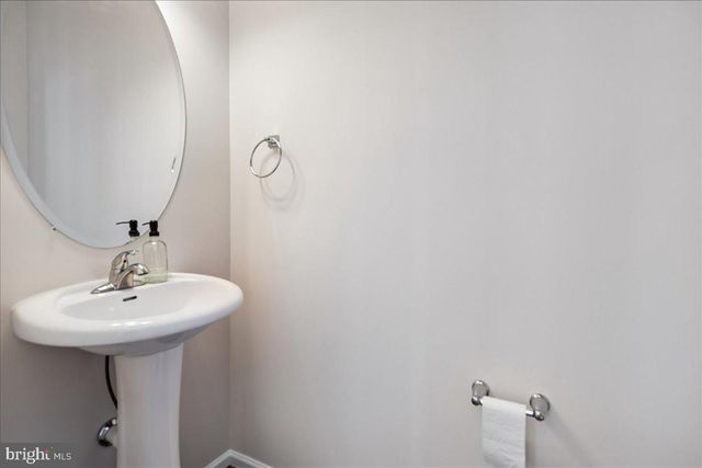 15 LEEKYLER PL, Thurmont, MD 21788