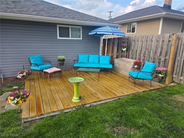 2821 Wales Avenue, Parma, OH 44134