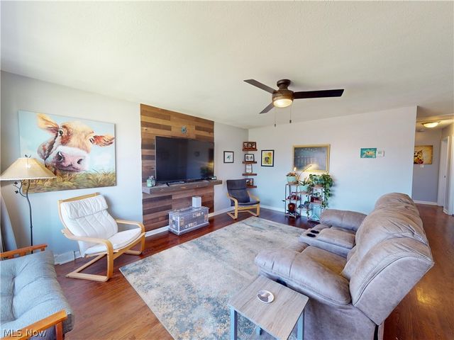 2821 Wales Avenue, Parma, OH 44134