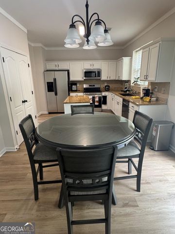 3926 Yosemite Park Lane, Snellville, GA 30039