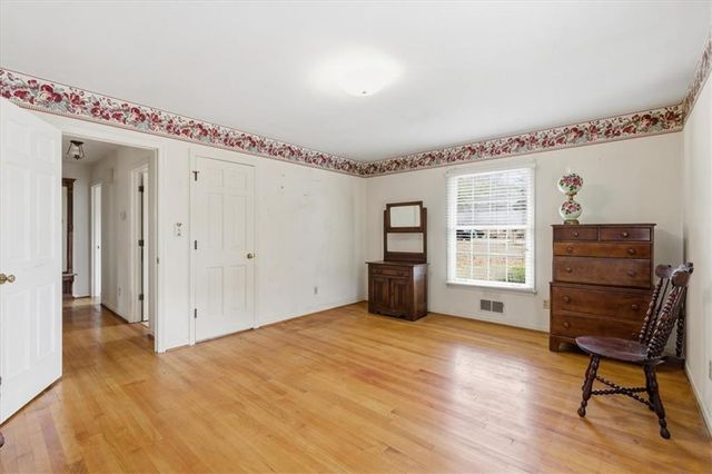 1038 Arden SW Drive, Marietta, GA 30008