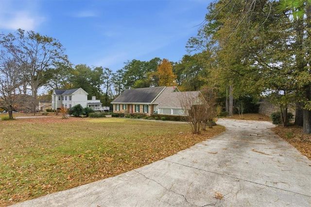 1038 Arden SW Drive, Marietta, GA 30008