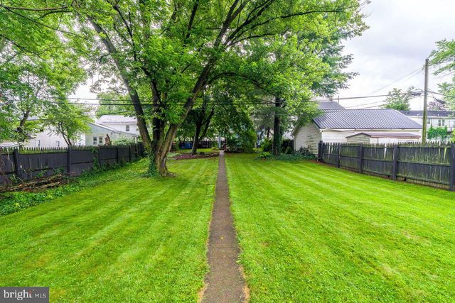 6598 CARLISLE PIKE, Mechanicsburg, PA 17050