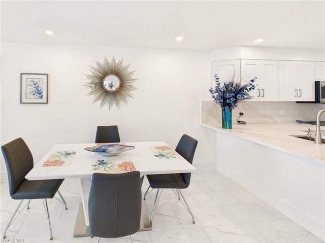 25870 Hickory BLVD # 402, Bonita Springs, FL 34134