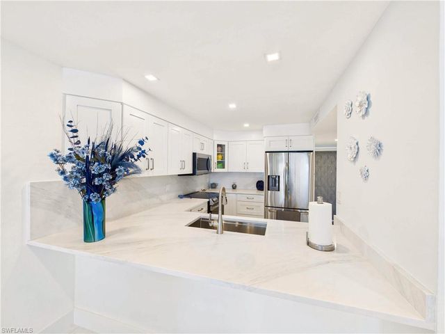 25870 Hickory BLVD # 402, Bonita Springs, FL 34134