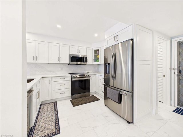 25870 Hickory BLVD # 402, Bonita Springs, FL 34134