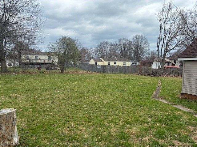 792 Allison Avenue NW, Warren, OH 44483