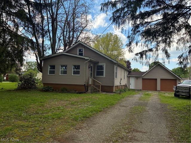792 Allison Avenue NW, Warren, OH 44483