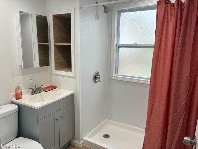 792 Allison Avenue NW, Warren, OH 44483