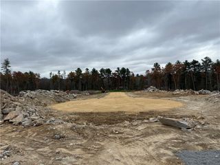 1 Timber Ridge Circle, Coventry, RI 02816