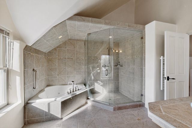 226 County Rd 75, Truchas, NM 87578