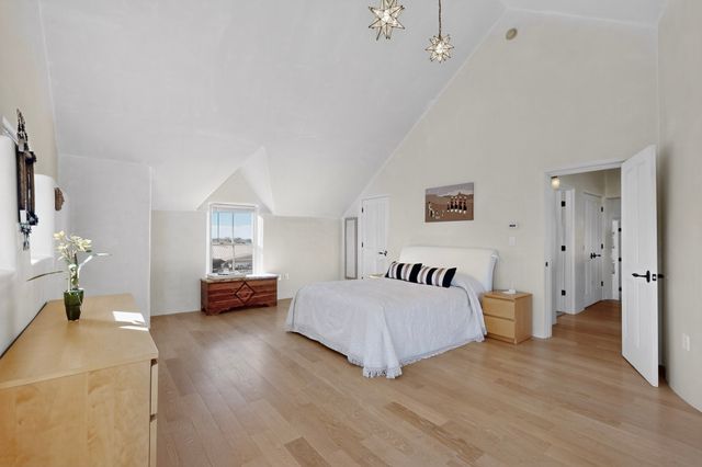 226 County Rd 75, Truchas, NM 87578