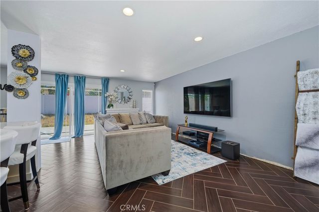 2326 N Sycamore, Rialto, CA 92377