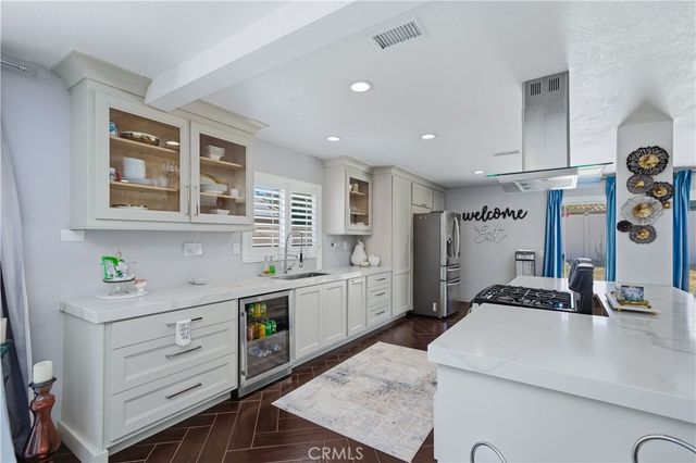 2326 N Sycamore, Rialto, CA 92377