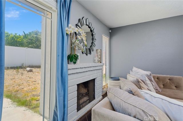 2326 N Sycamore, Rialto, CA 92377