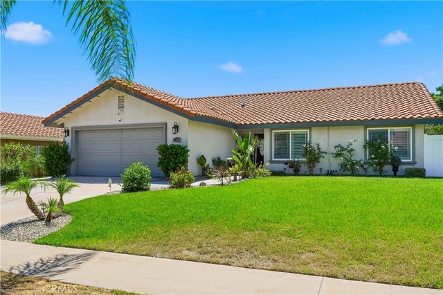 2326 N Sycamore, Rialto, CA 92377