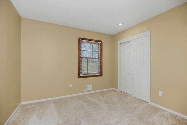 7824 Westridge Road, Raytown, MO 64138