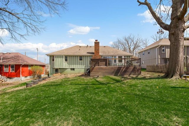 7824 Westridge Road, Raytown, MO 64138