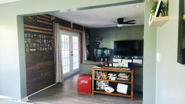 1202 Deer Fields Trace, La Grange, KY 40031