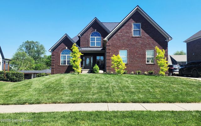 1202 Deer Fields Trace, La Grange, KY 40031