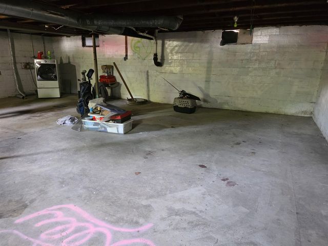 5681 W Fox Road, Mears, MI 49436