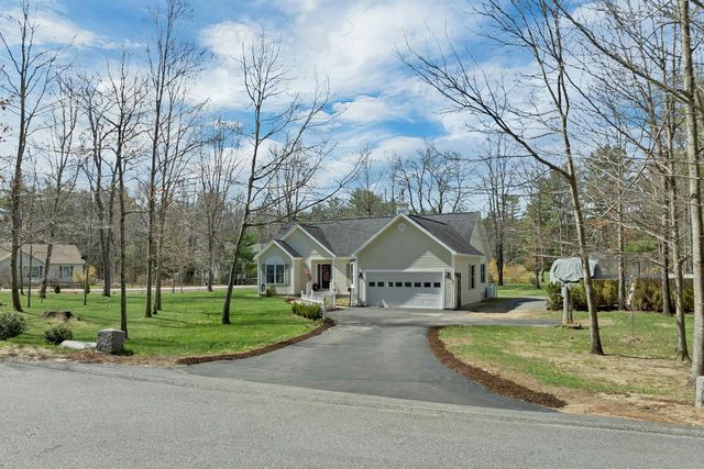 22 Fairway Drive, Ashland, NH 03217