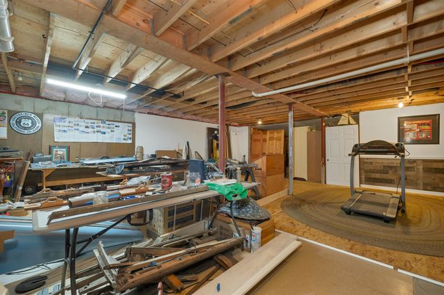 22 Fairway Drive, Ashland, NH 03217