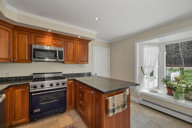 22 Fairway Drive, Ashland, NH 03217
