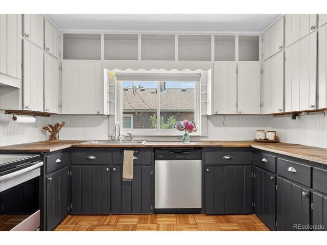 11575 W 32nd Ave, Wheat Ridge, CO 80033