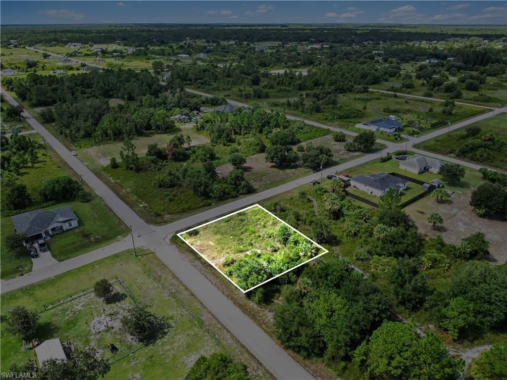 4407 E 17th ST, LEHIGH ACRES, FL 33972 — photo 4