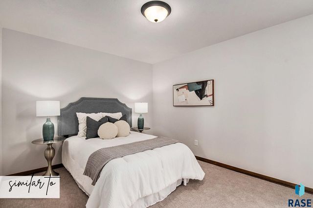 3500 S Jerome Pl Place, Sioux Falls, SD 57106