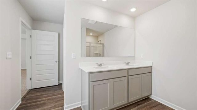 105 White Spruce Way, Newnan, GA 30265