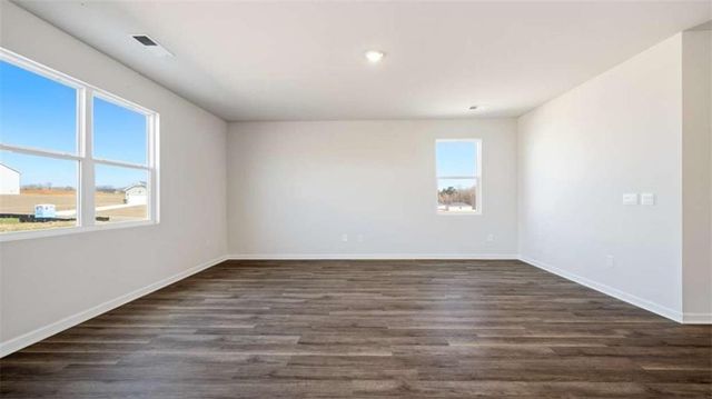105 White Spruce Way, Newnan, GA 30265