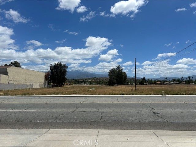 608 N San Jacinto Street, Hemet, CA 92543