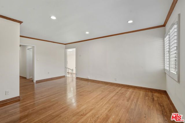 5822 Lindley Avenue, Encino (los Angeles), CA 91316