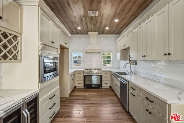 5822 Lindley Avenue, Encino (los Angeles), CA 91316