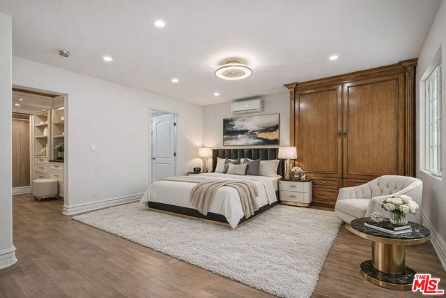 5822 Lindley Avenue, Encino (los Angeles), CA 91316