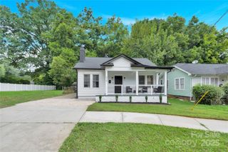 319 N Hoskins Road, Charlotte, NC 28216