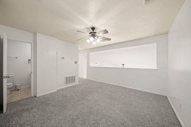 813 Davis Road, League City, TX 77573