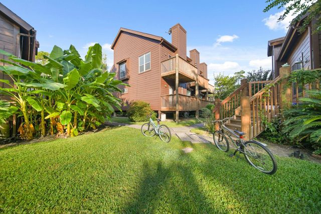 813 Davis Road, League City, TX 77573