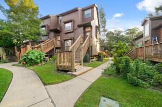 813 Davis Road, League City, TX 77573