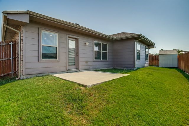 2009 Yale Street, Farmersville, TX 75442
