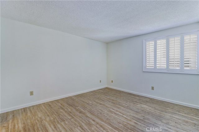 8633 Portola Court 17-E, Huntington Beach, CA 92646