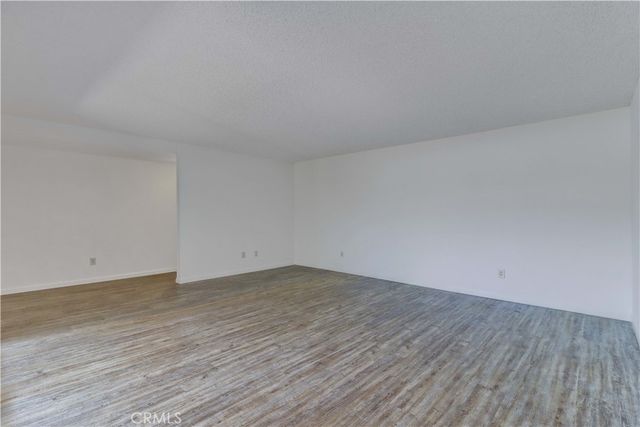 8633 Portola Court 17-E, Huntington Beach, CA 92646