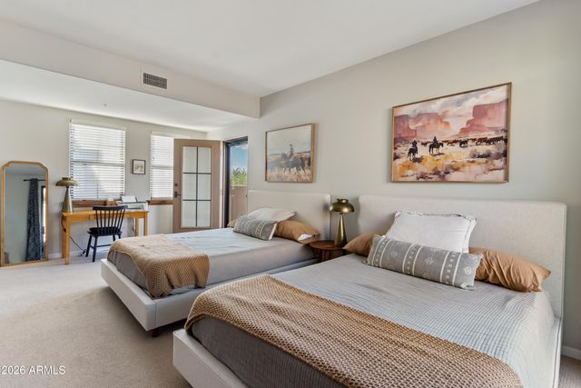 36601 N MULE TRAIN Road C21, Carefree, AZ 85377