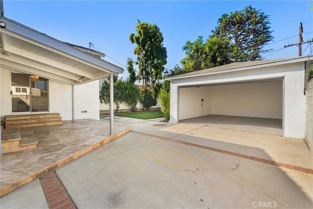 2925 Military Avenue, Los Angeles, CA 90064