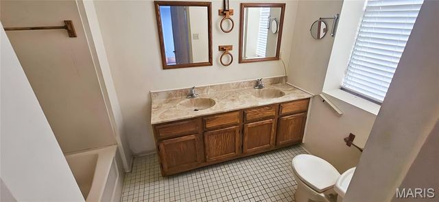 2859 McNair Avenue, St Louis, MO 63118