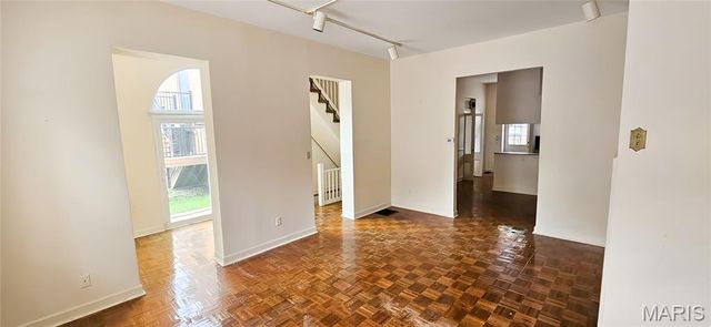 2859 McNair Avenue, St Louis, MO 63118